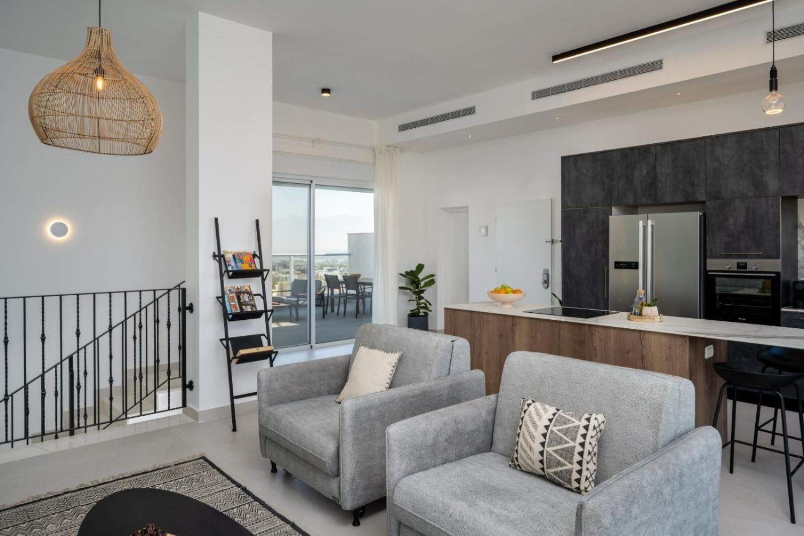 Mountain And Sea View - Penthouse With Private Pool Apartment Eilat Exterior photo